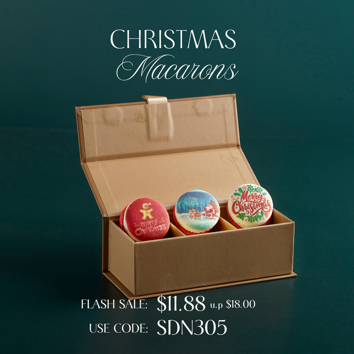 Christmas Macarons