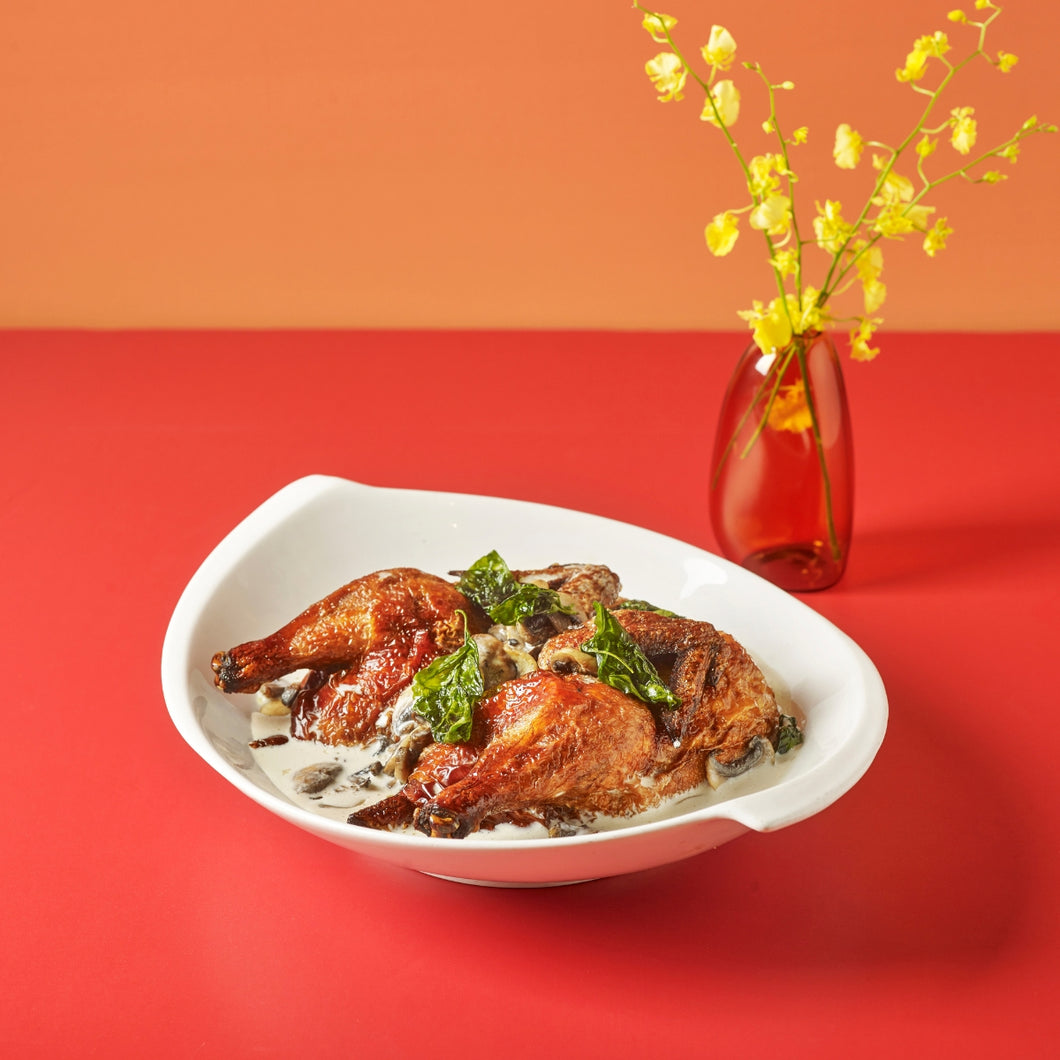 Crispy Deep-Fried Chicken with Button Mushroom Cream Sauce