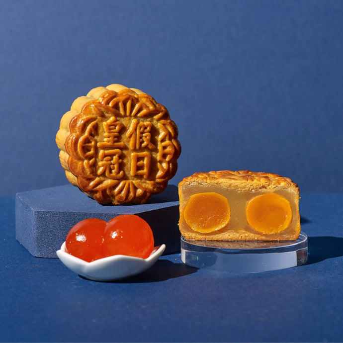 White Lotus Paste with Double Yolk Baked Mooncakes 双黄白莲蓉